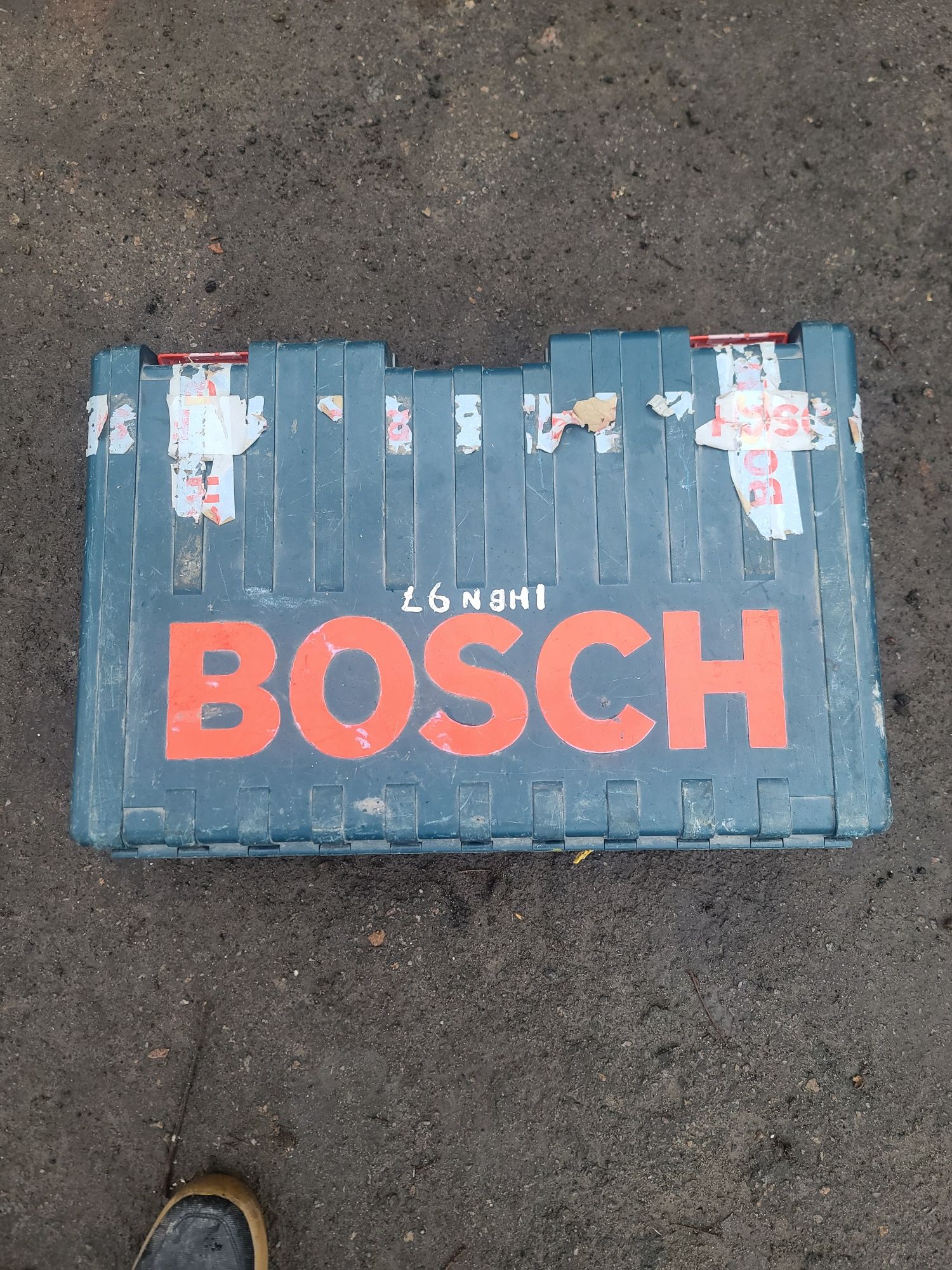 Перфератор відбійний молоток BOSCH 11E