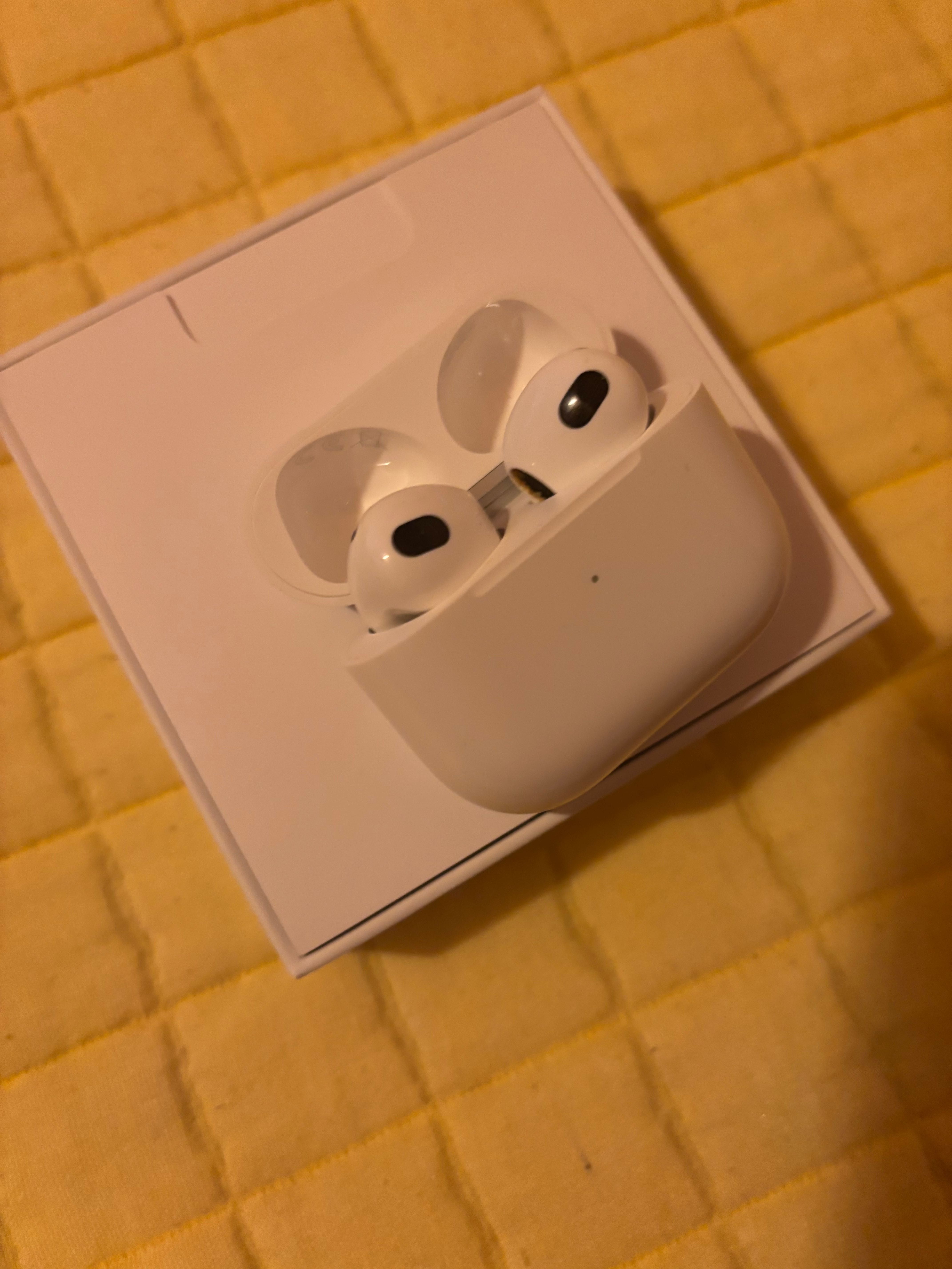 AirPods 3ª geração com caixa original