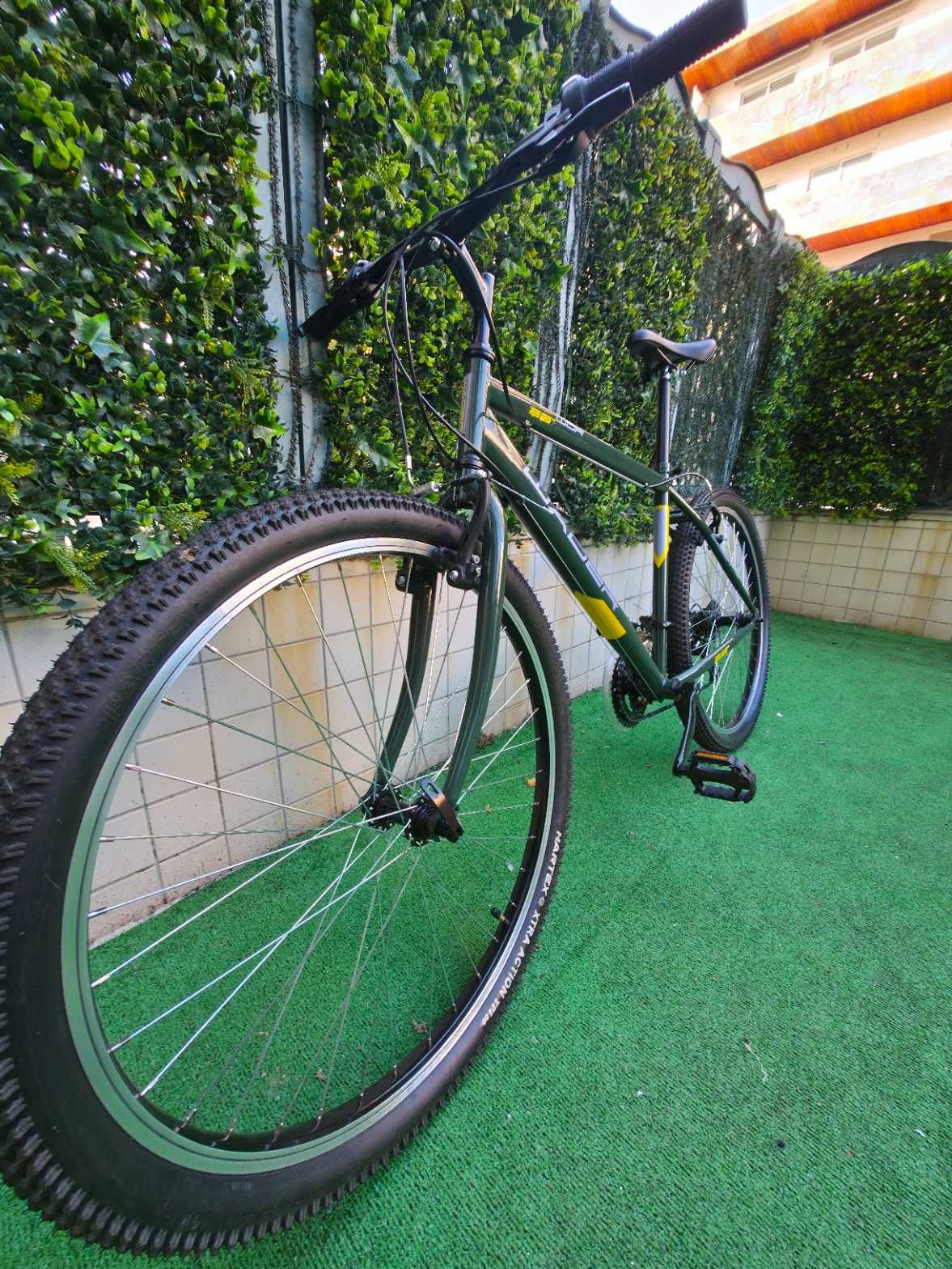 Bicicleta de Estrada/Cidade NOVA – Rodas 26" | 18 velocidades (3x6)