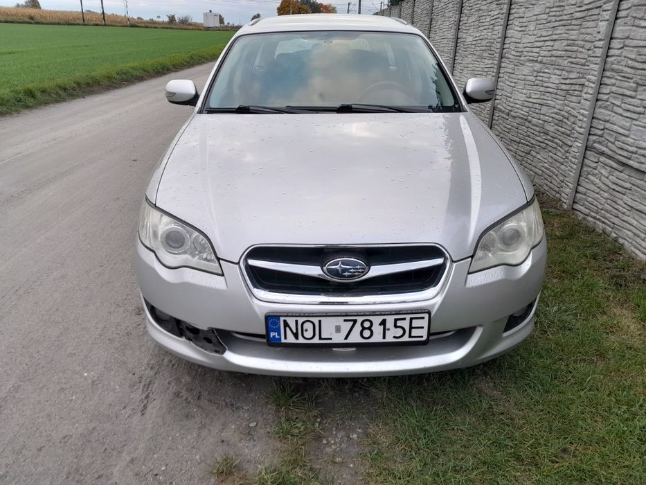 Subaru Legacy4 2.0 benzyna części maska zderzak lampa drzwi klapa 39D