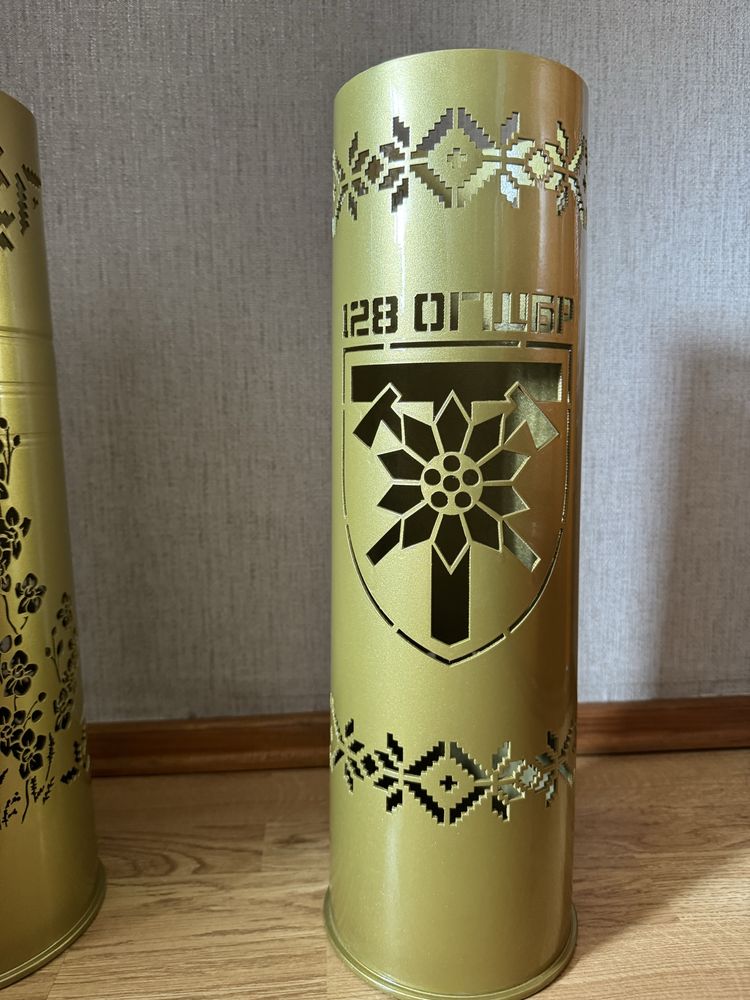 Сувенірна гільза з патріотичним гравіюванням