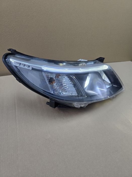 Lampa Prawa Przednia Saab 93 2009 rok XENON EU