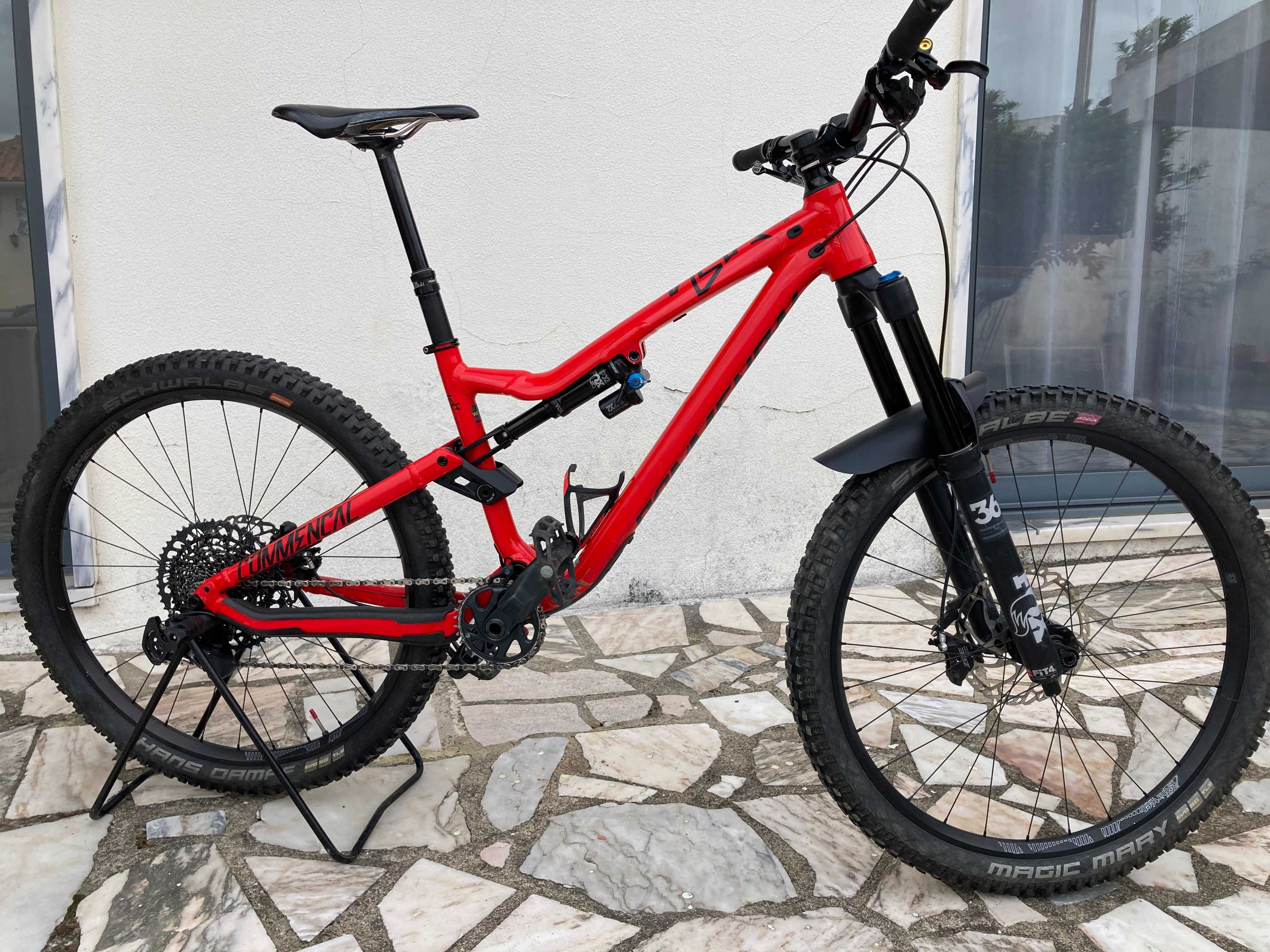 Bicicleta commencal meta am V4.2 essential