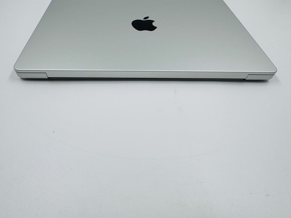 Macbook Pro 14 2021 M1 Max 10/32Core 32GB RAM 512GB SSD Silver IL6066