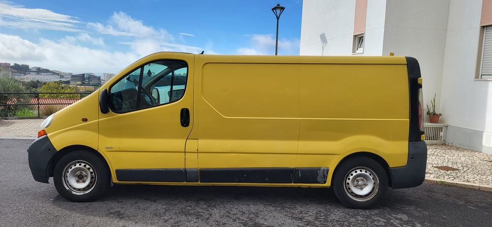 Renault Trafic L2 1.9dci (Gasóleo)
