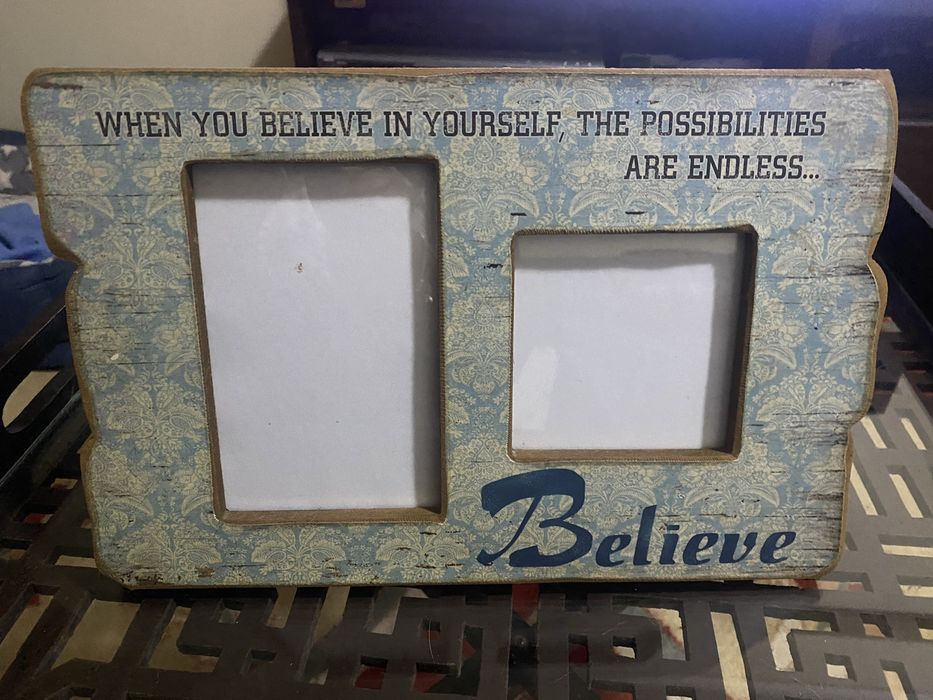 Placas e molduras motivacionais