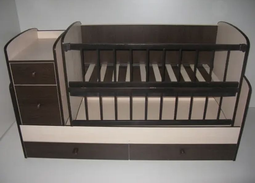 Дитяче ліжечко для новонароджених транформер
