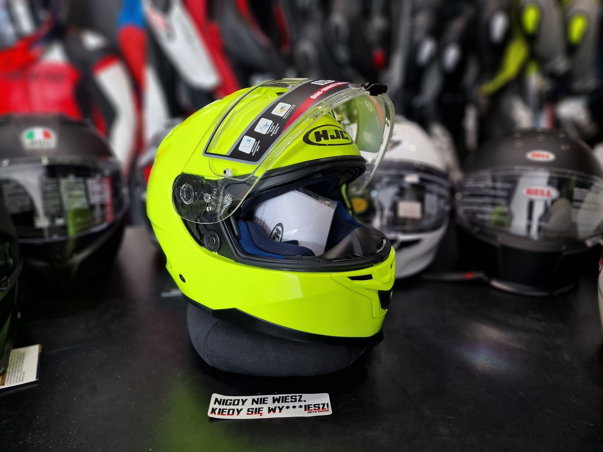MotoSzafa Kask HJC IS-17 SOLID FLUORESCENT !gratisy/raty!