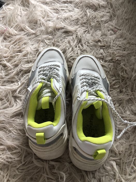 Tenis Stradivarius 37 usados 2 vezes