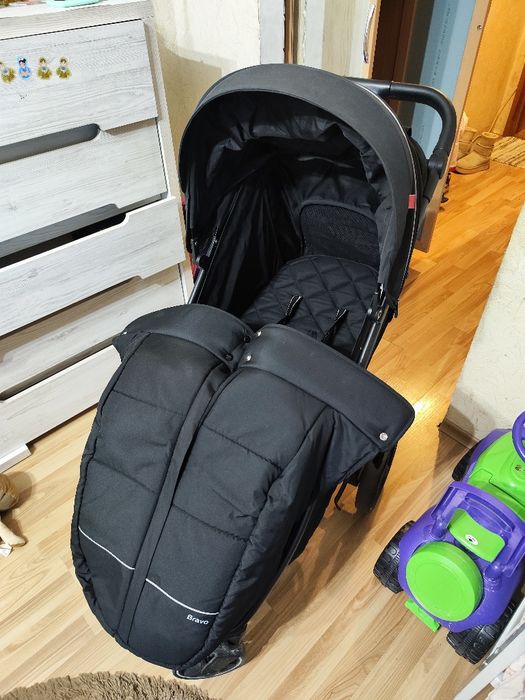 Прогулянковий візок