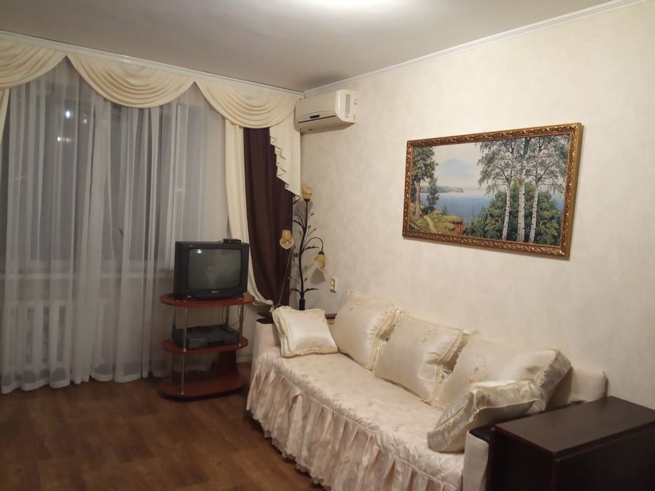 Сдам комнату в коммунне