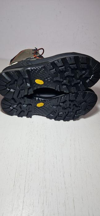 Salewa 46.         .