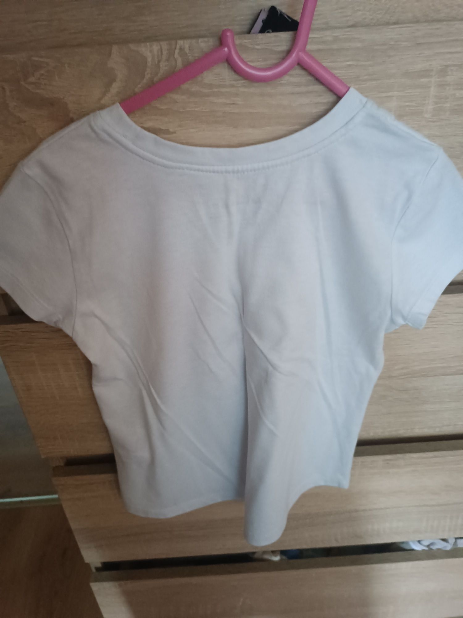 T-shirt Reebok dla dziewczynki rozmiar 128