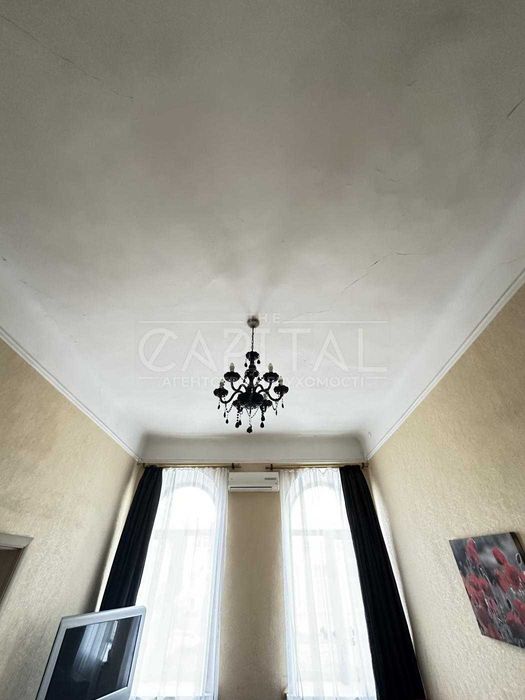 Продаж ексклюзивної квартири /вул Михайлівська 21  Майдан Незалежності