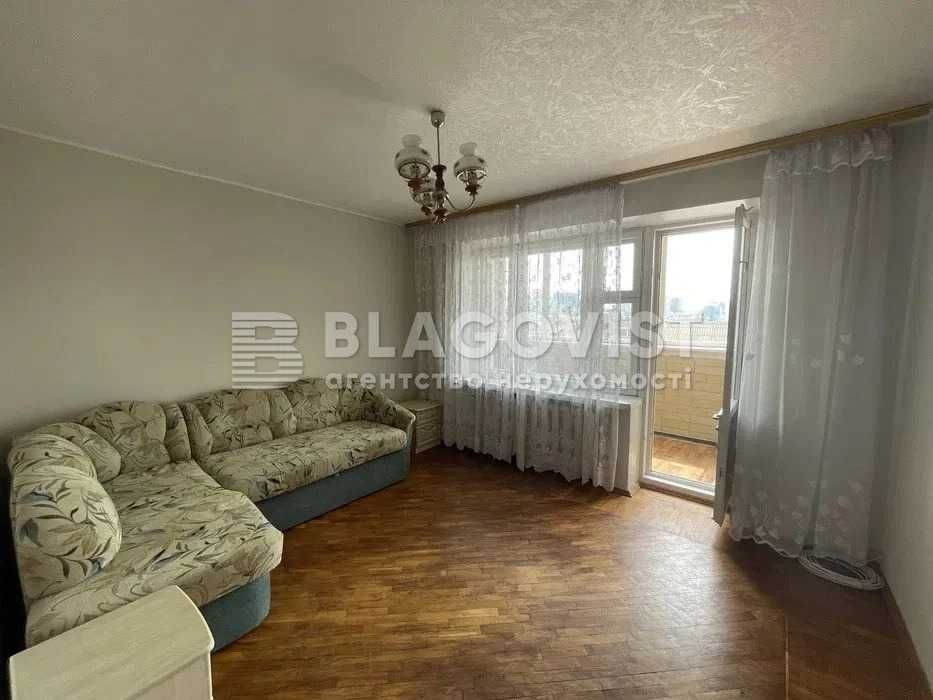 Продаж Антоновича 103-А, 3-к. кв ,70м.кв, Олімпійська м.Палац Україна