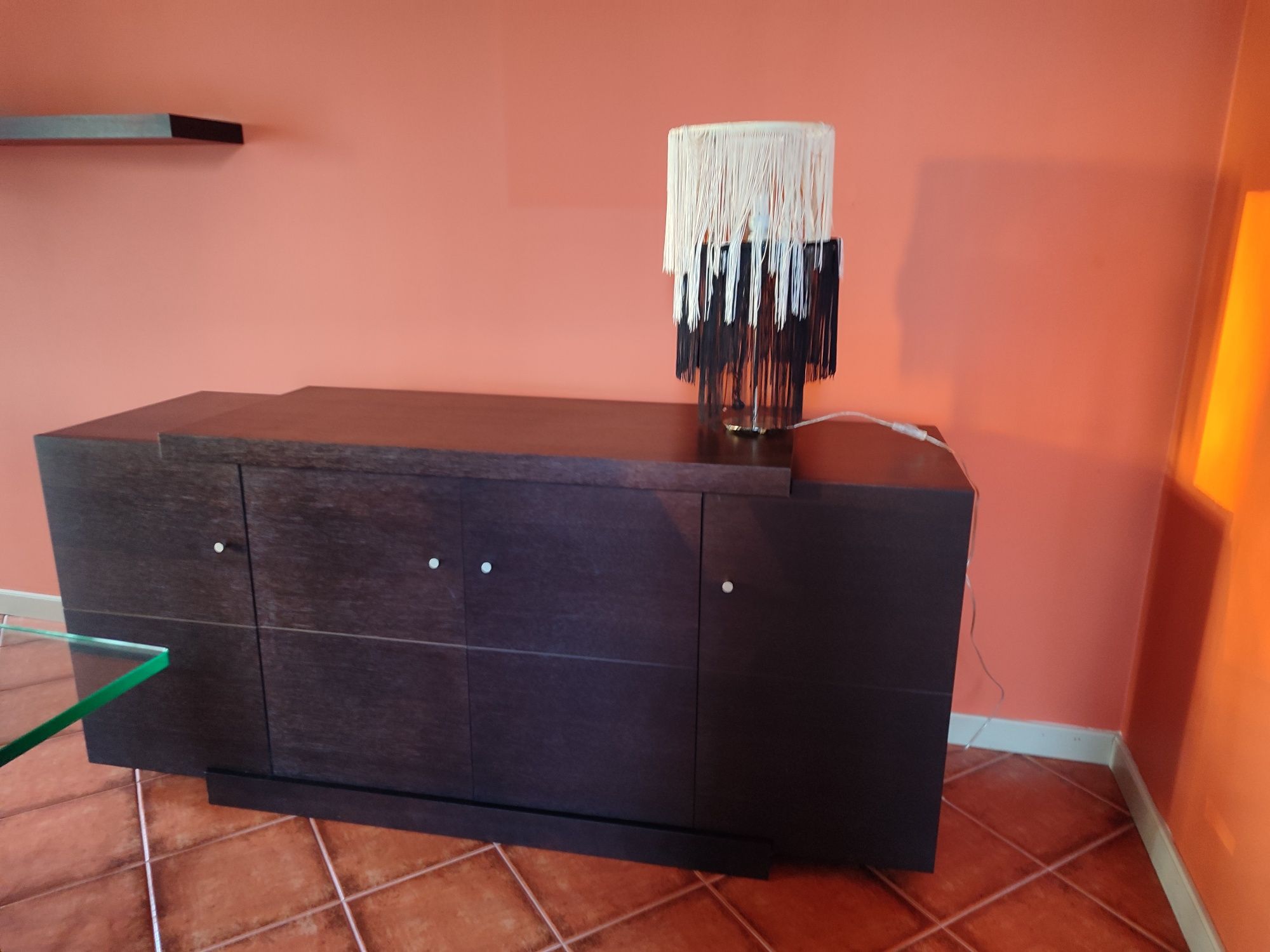 Moveis sala, sofá, mesa e 6 cadeiras, aparador, móvel tv
