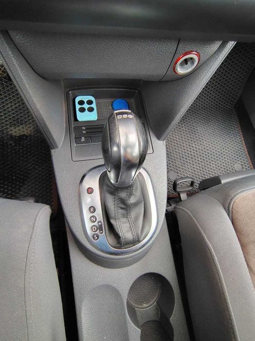 Volkswagen Touran 2011