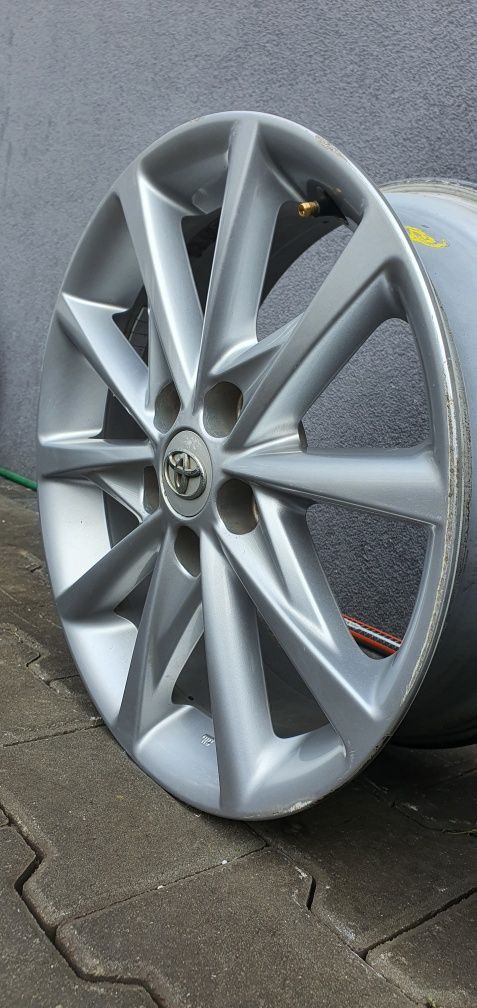 "17 5x114.3 Toyota Oryginał