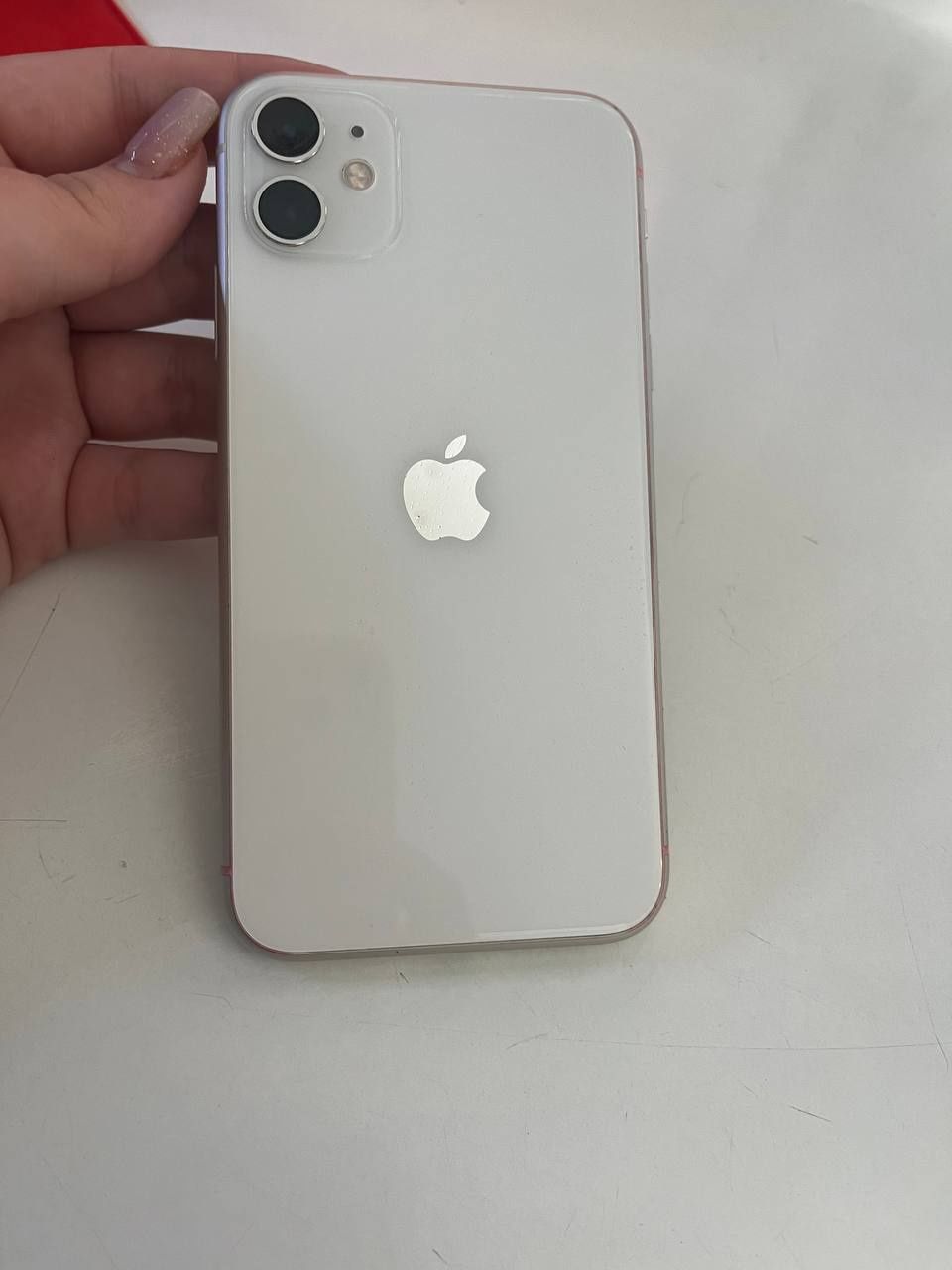 Телефон Iphone 11