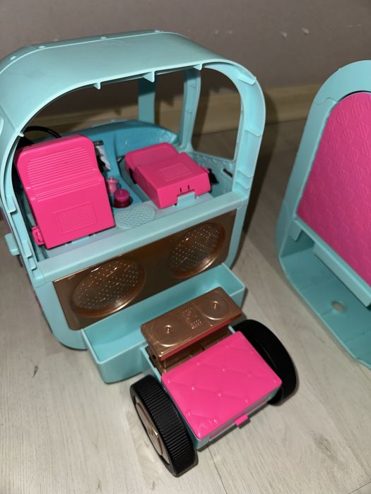 Автобус іграшковий LOL Surprise