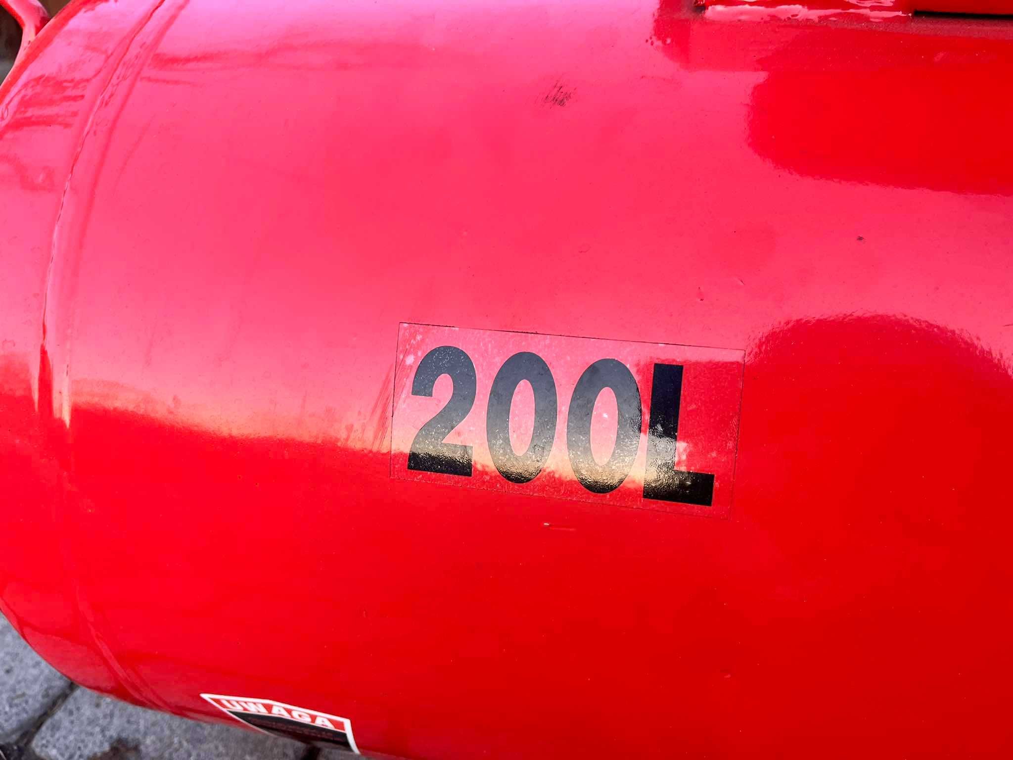KOMPRESOR Kraft sprężarka olejowa 200L 2tłoki 400v