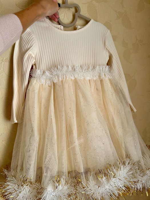 Святкове новорічне плаття для дівчинки + корона