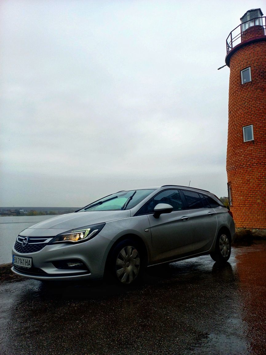 Opel astra k SPORTS TOURER 2017 або обмін