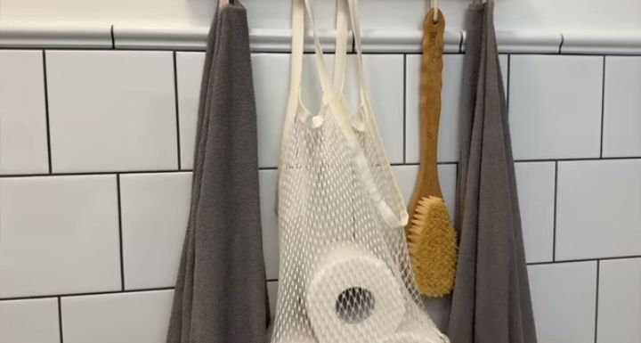 Вішак у ванну, туалет, кухню і т.п.