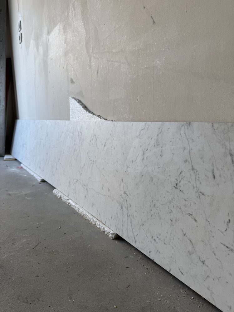 Blat spiek kwarcowy Nuovo Corso carrara tradizionale