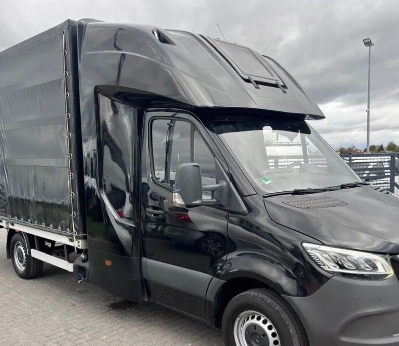 Bus Plandeka Wynajem