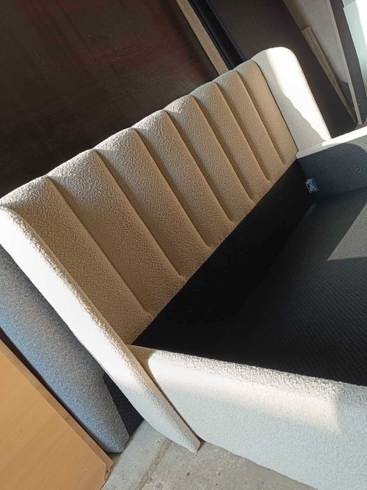 Łóżko tapicerowane na wymiar od producenta tedi boucle baranek