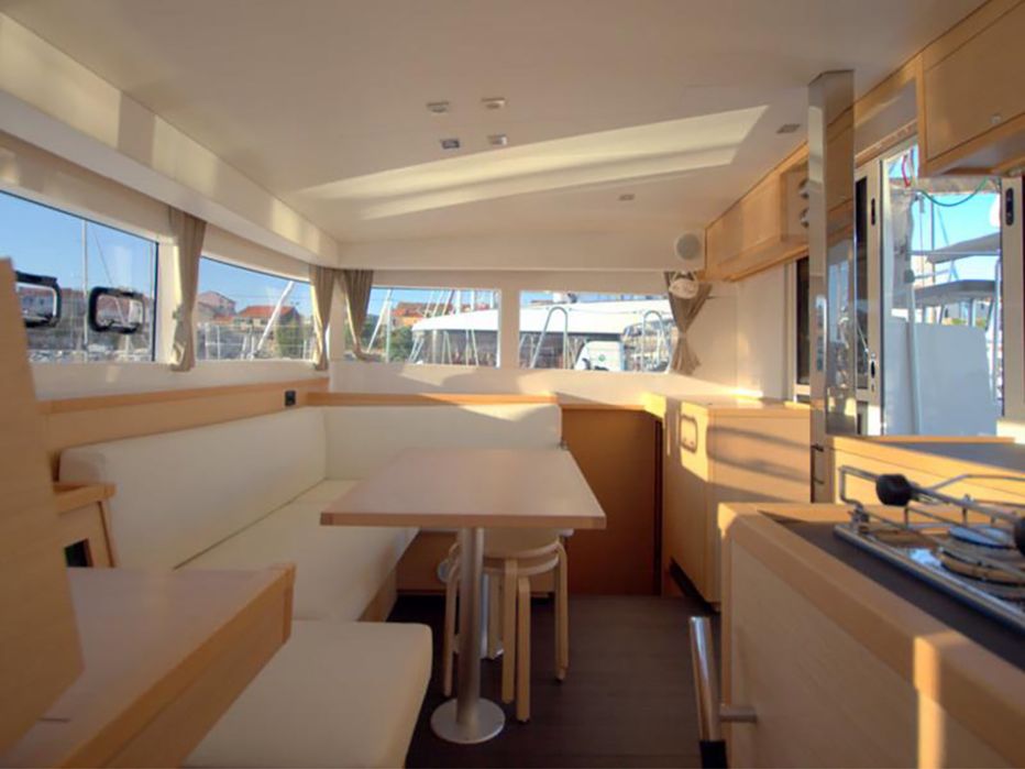 Katamaran żaglowy Lagoon 39 2014r  23% VAT polska bandera