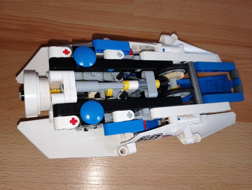 LEGO Technics 42045 kompletny