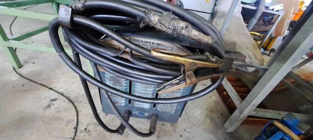 Aparelho de Soldar Electrodo Elarco RT 300