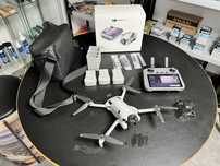 Dron DJI Mini 4 Pro Fly More Combo RC 2