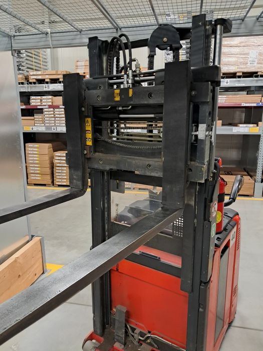 Wózek widłowy elektryczny Linde LO6 2013 rok