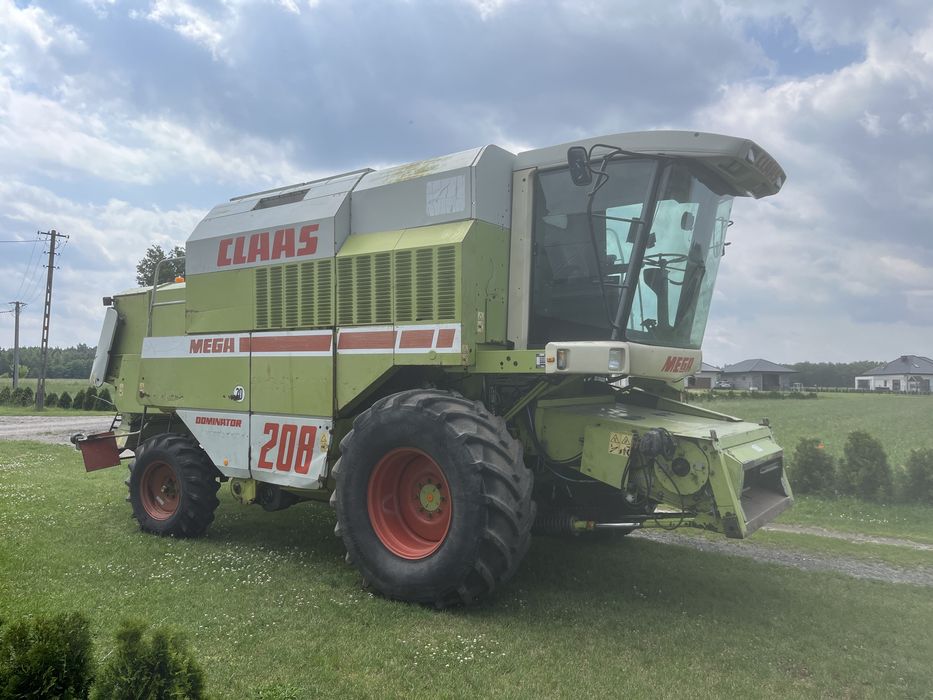Claas Mega 208 6m