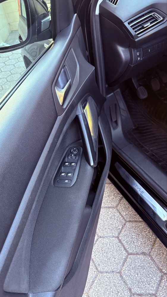 Peugeot 308 SW Style 1.5 bluehdi 130cv