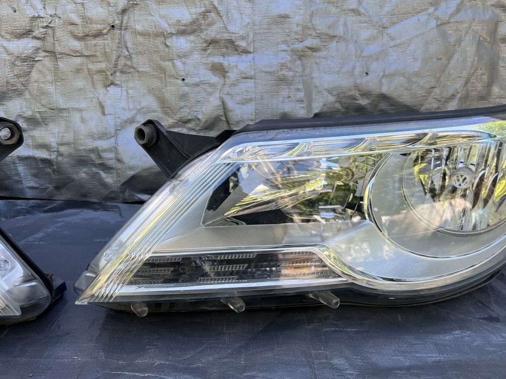 TIGUAN Lampa Lampy Przod Lewa Prawa UK