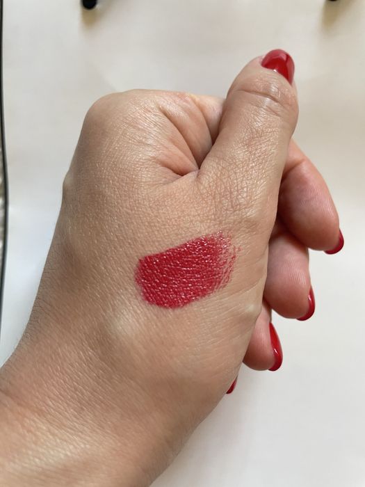 Помада CHANEL Rouge Coco Bloom 128 Magic