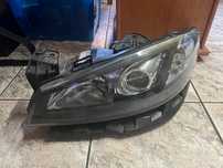 Lampa przednia lewa xenon Renault Laguna II lift  8200555905