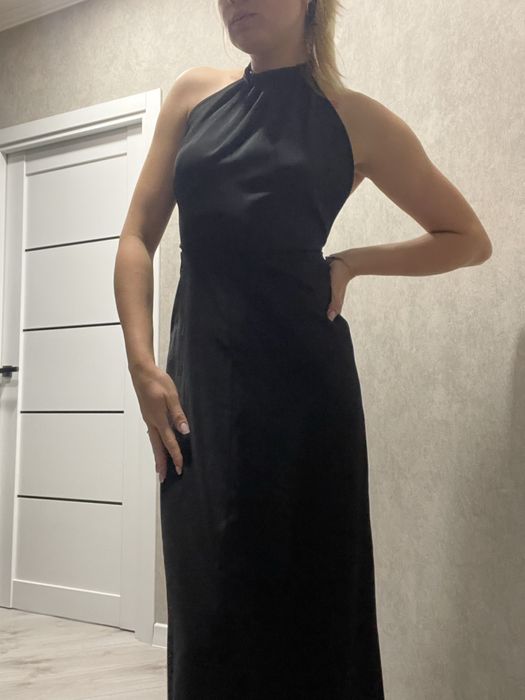Продам вечірню максі сукню