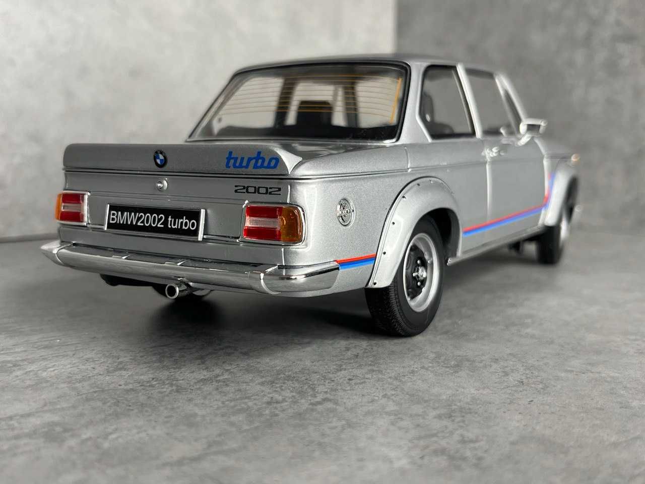 Kyosho BMW 2002 Turbo 1/18