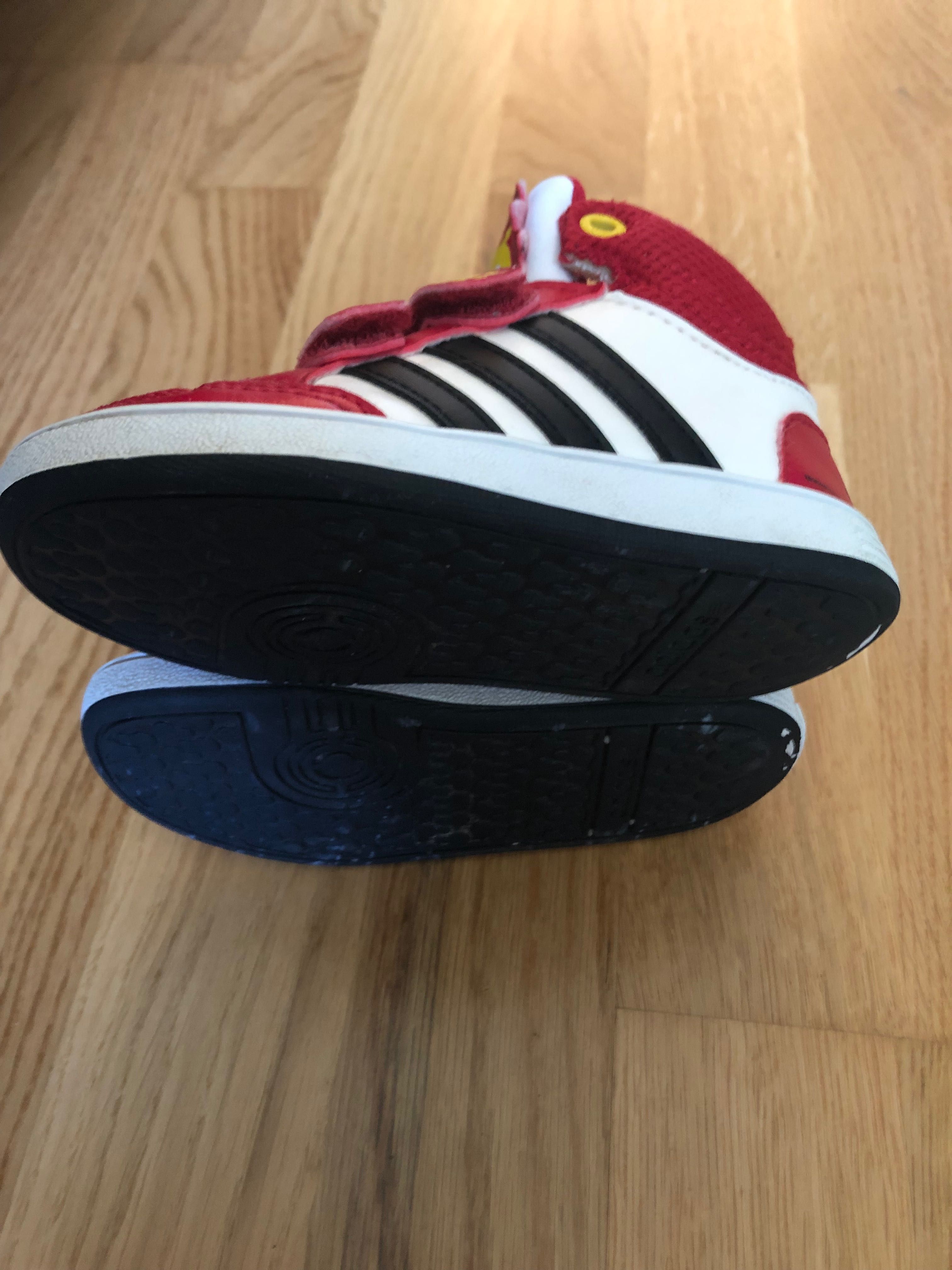 Buty Dziecięce adidas Hoops Animal r. 22