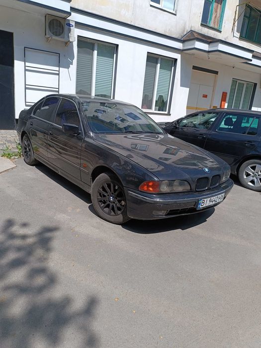 Продам авто БМВ е39