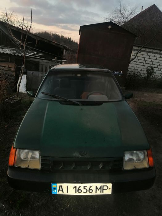 Продам славуту 2001рік.