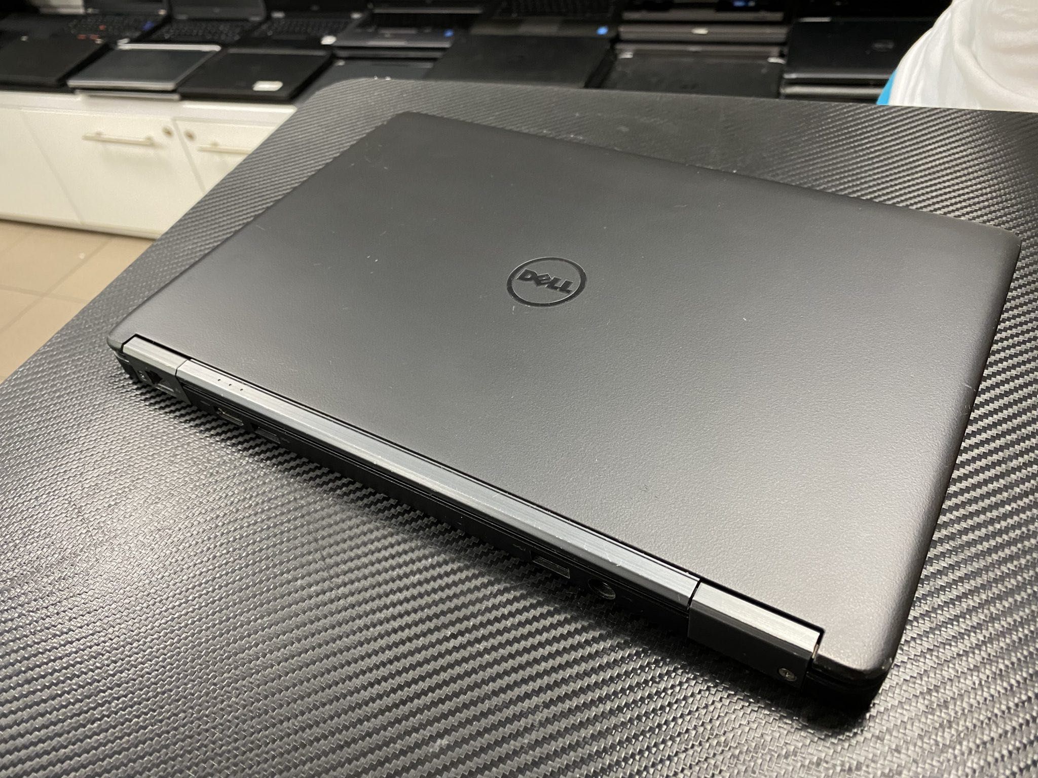 Dell Latitude E7250 12″ i5-5300U/256SSD/8GB/HD Klasa B