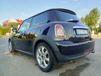 MINI ONE Półskóry, ładne
