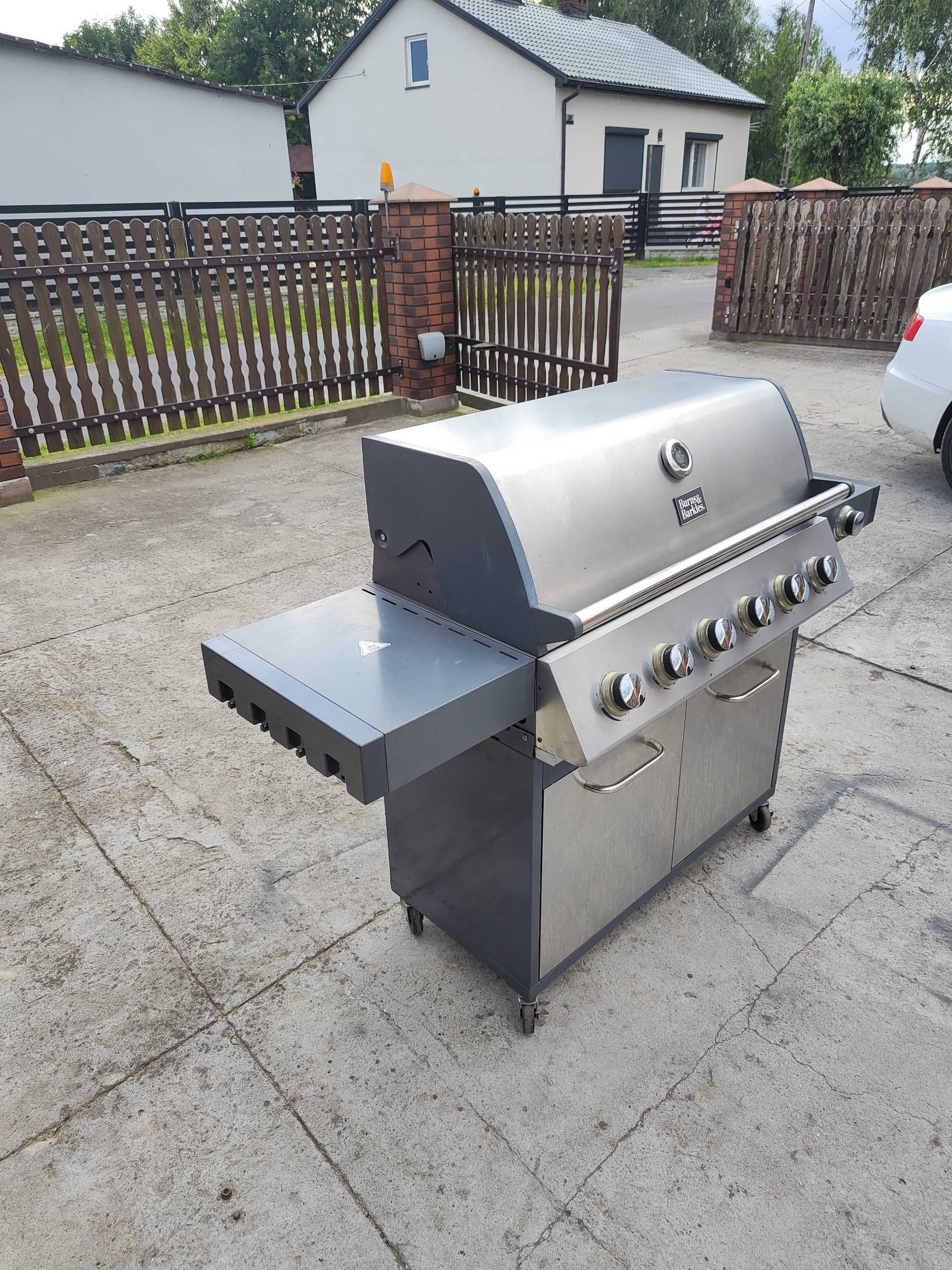 Grill gazowy stan bardzo dobry