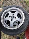 Felgi do ford peugeot  z oponami 108 4 r15